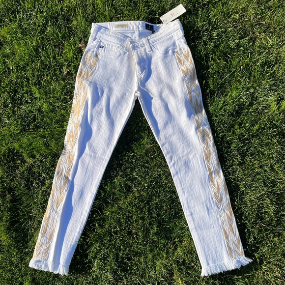 Pattern insert - Picture 2 of 6